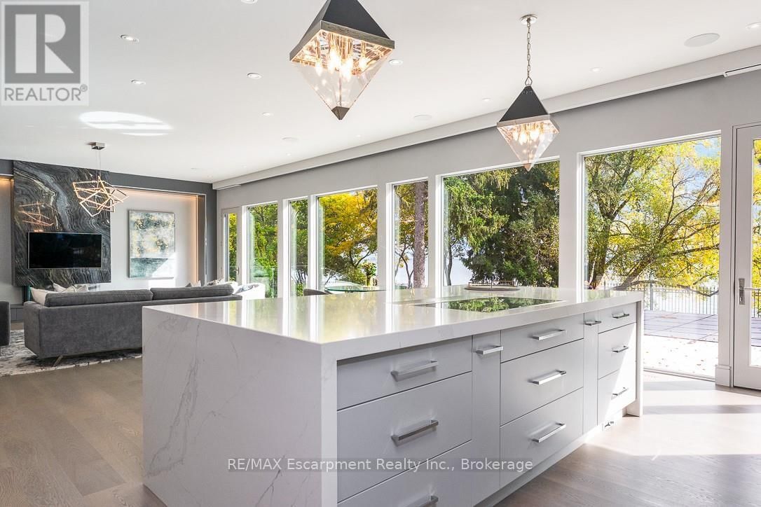 2250 CHANCERY LANE WEST Image 10