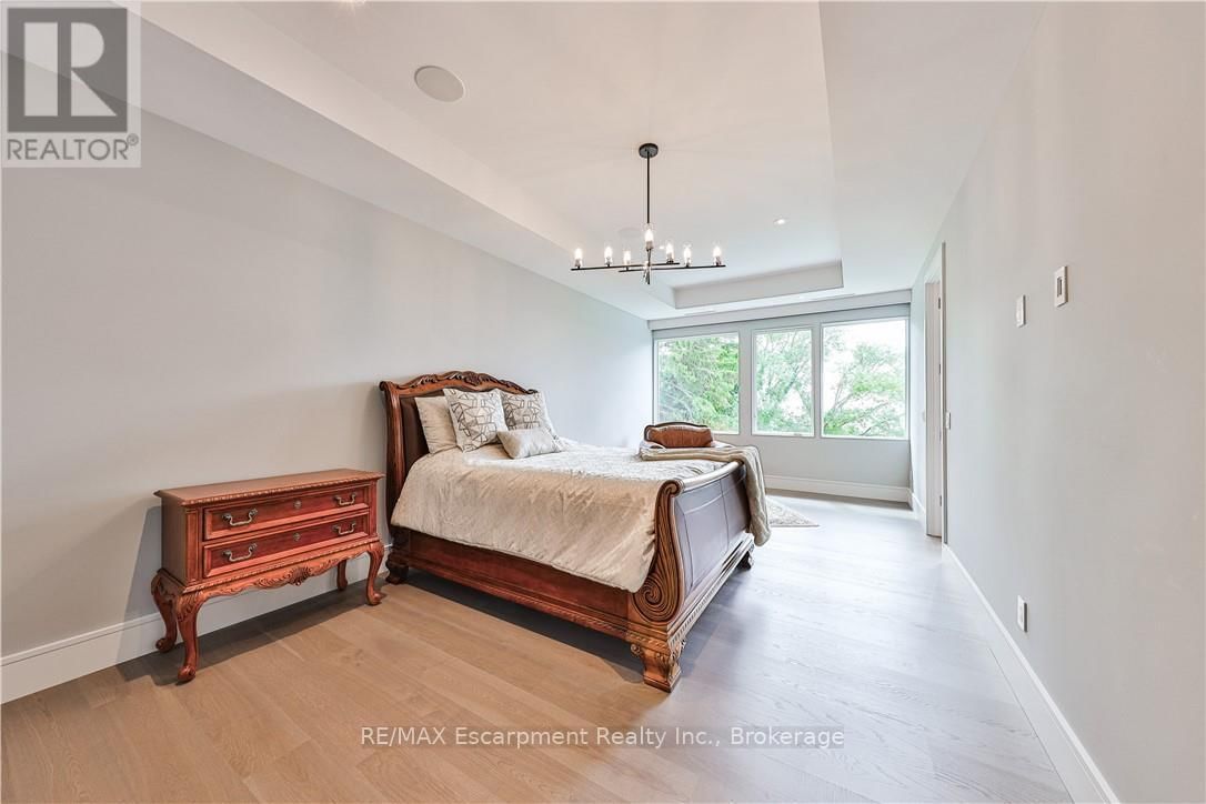 2250 CHANCERY LANE WEST Image 25