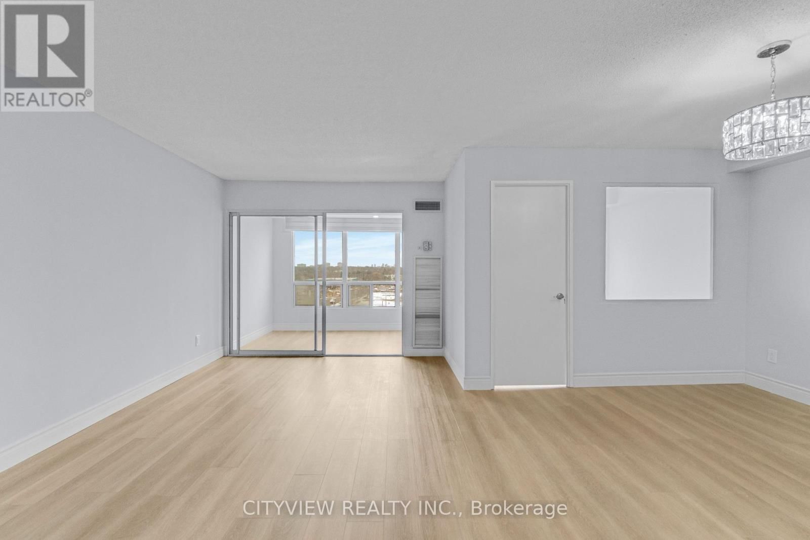 615 - 115 HILLCREST AVENUE Image 30