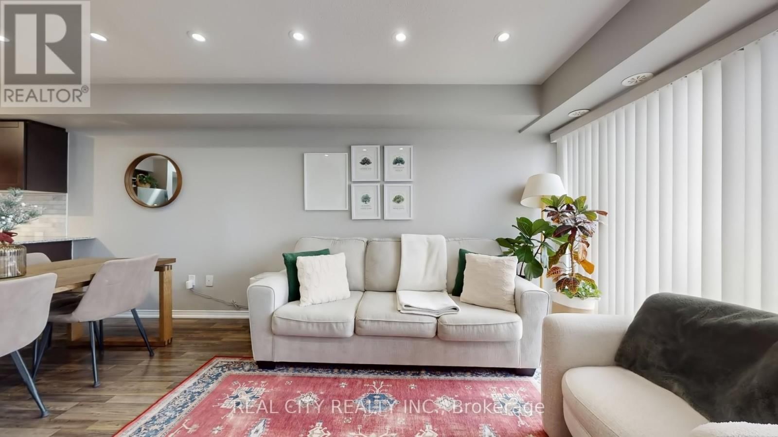 511 - 142 WIDDICOMBE HILL BOULEVARD Image 4