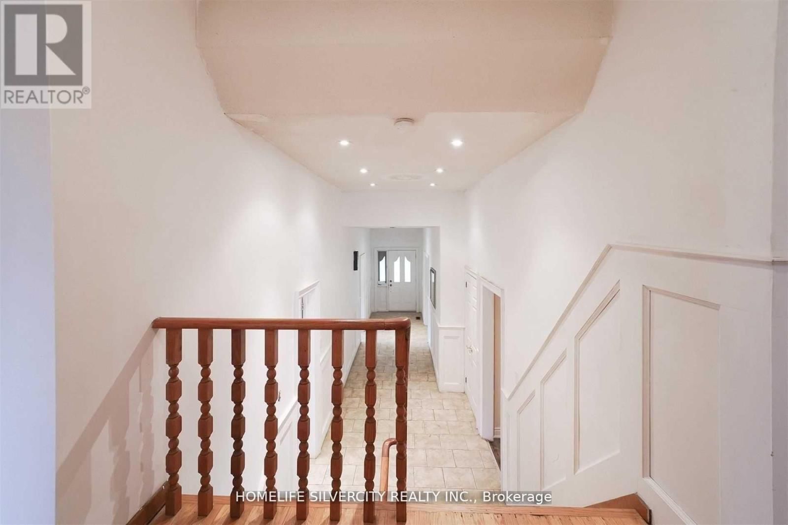 4395 CASTLEMORE ROAD Image 15