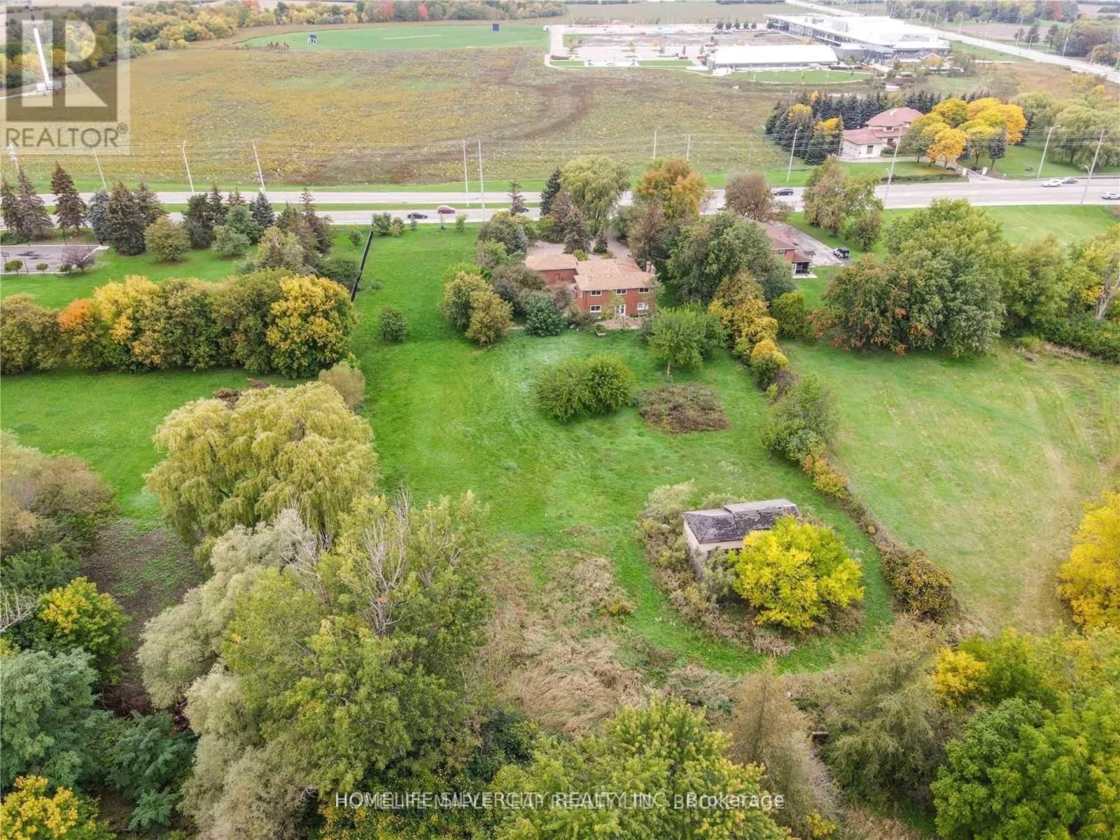 4395 CASTLEMORE ROAD Image 21