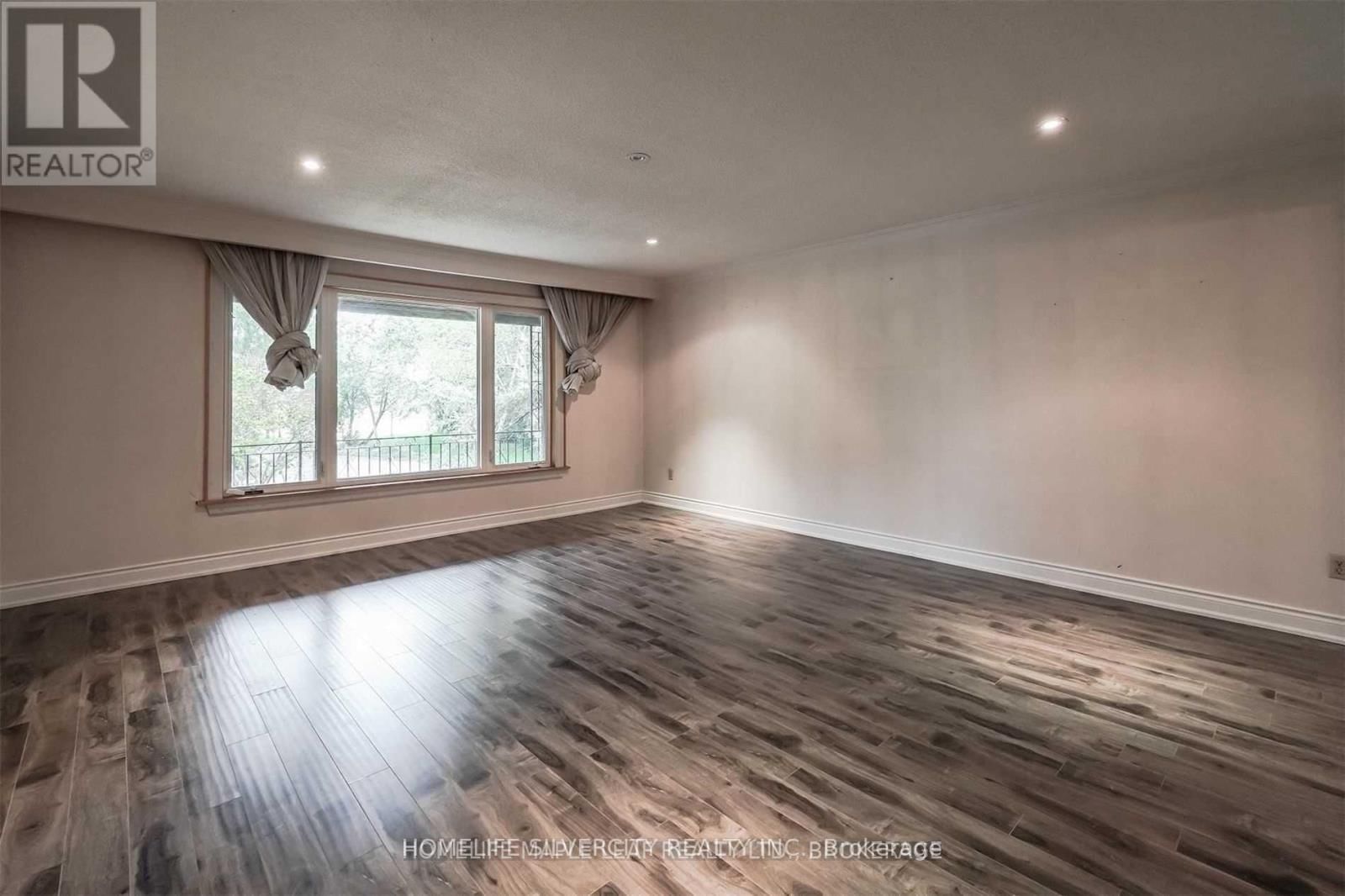 4395 CASTLEMORE ROAD Image 7