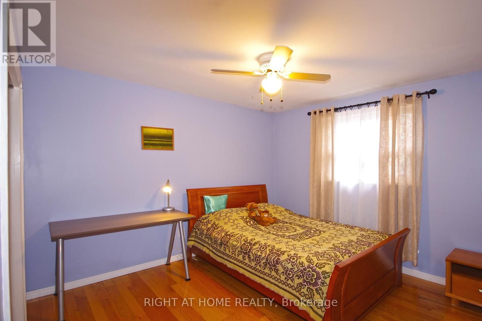 53 - 1055 SHAWNMARR ROAD Image 15