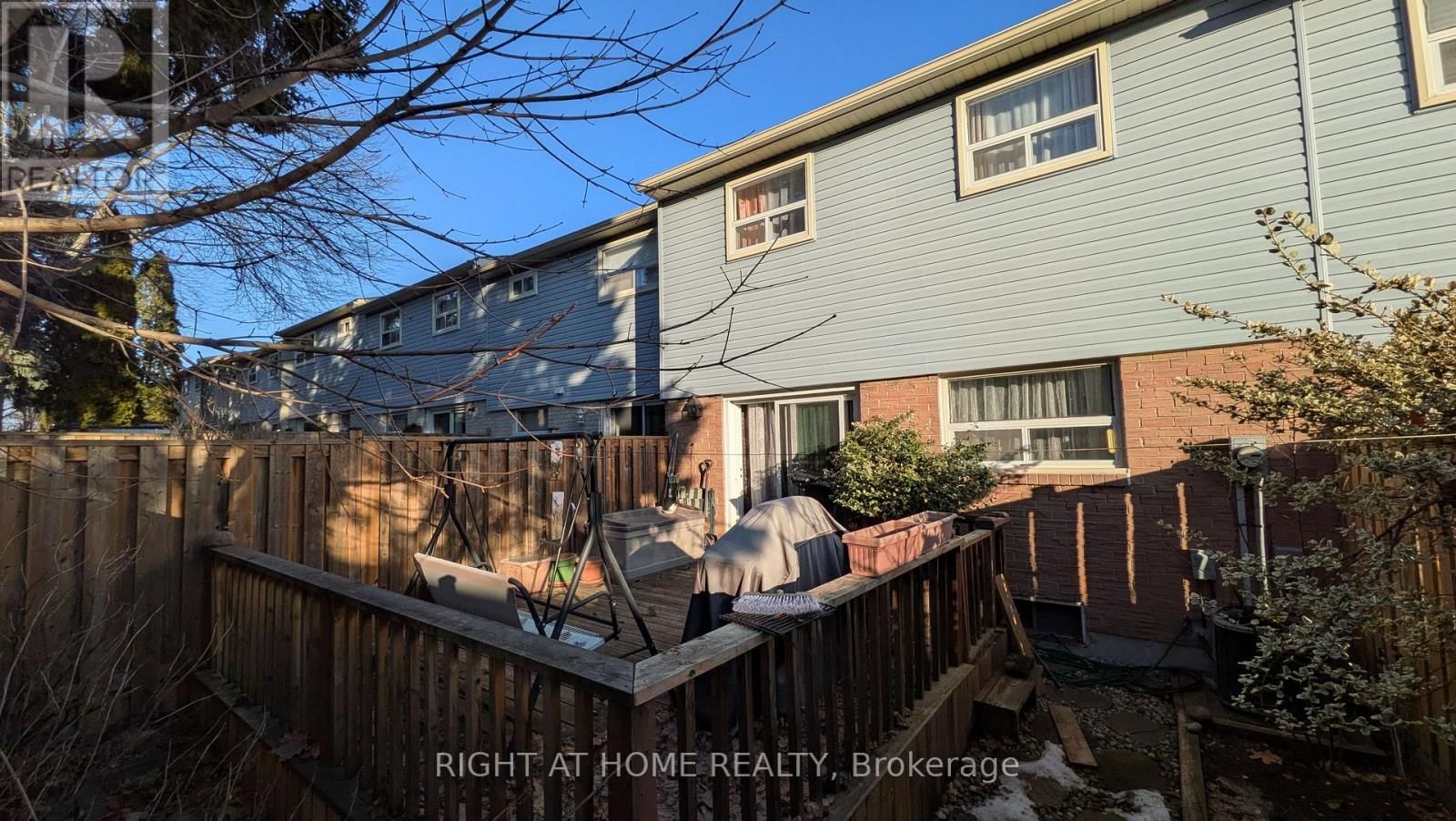 53 - 1055 SHAWNMARR ROAD Image 25