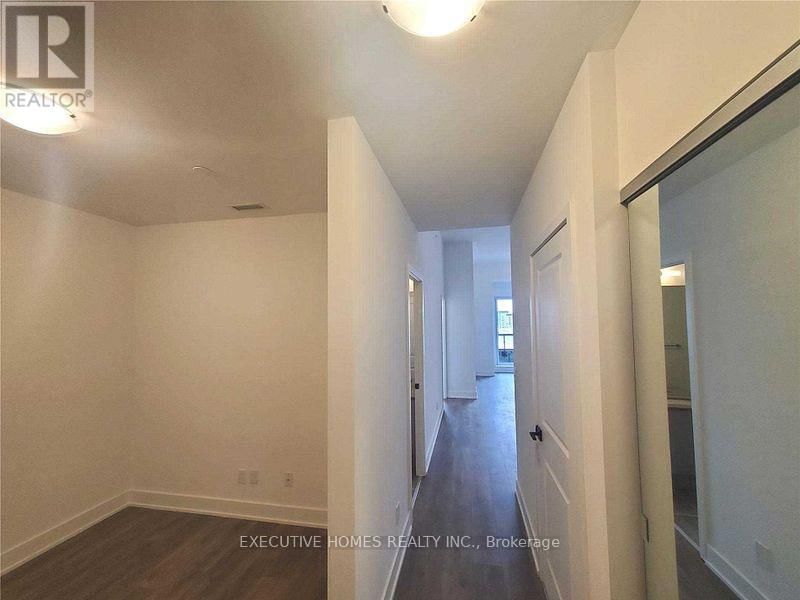 409 - 2481 TAUNTON ROAD Image 6