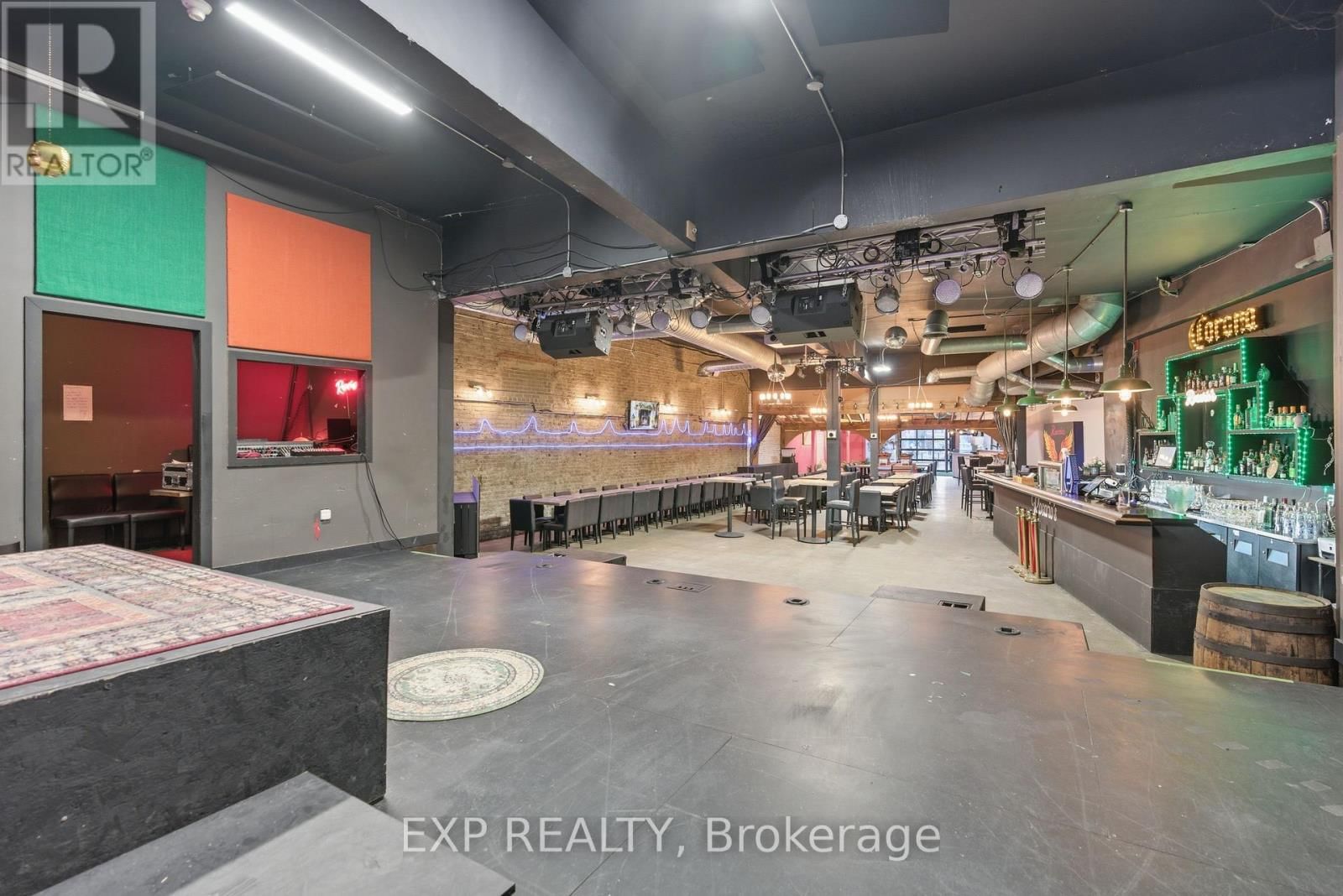 3030 DUNDAS STREET WEST Image 31