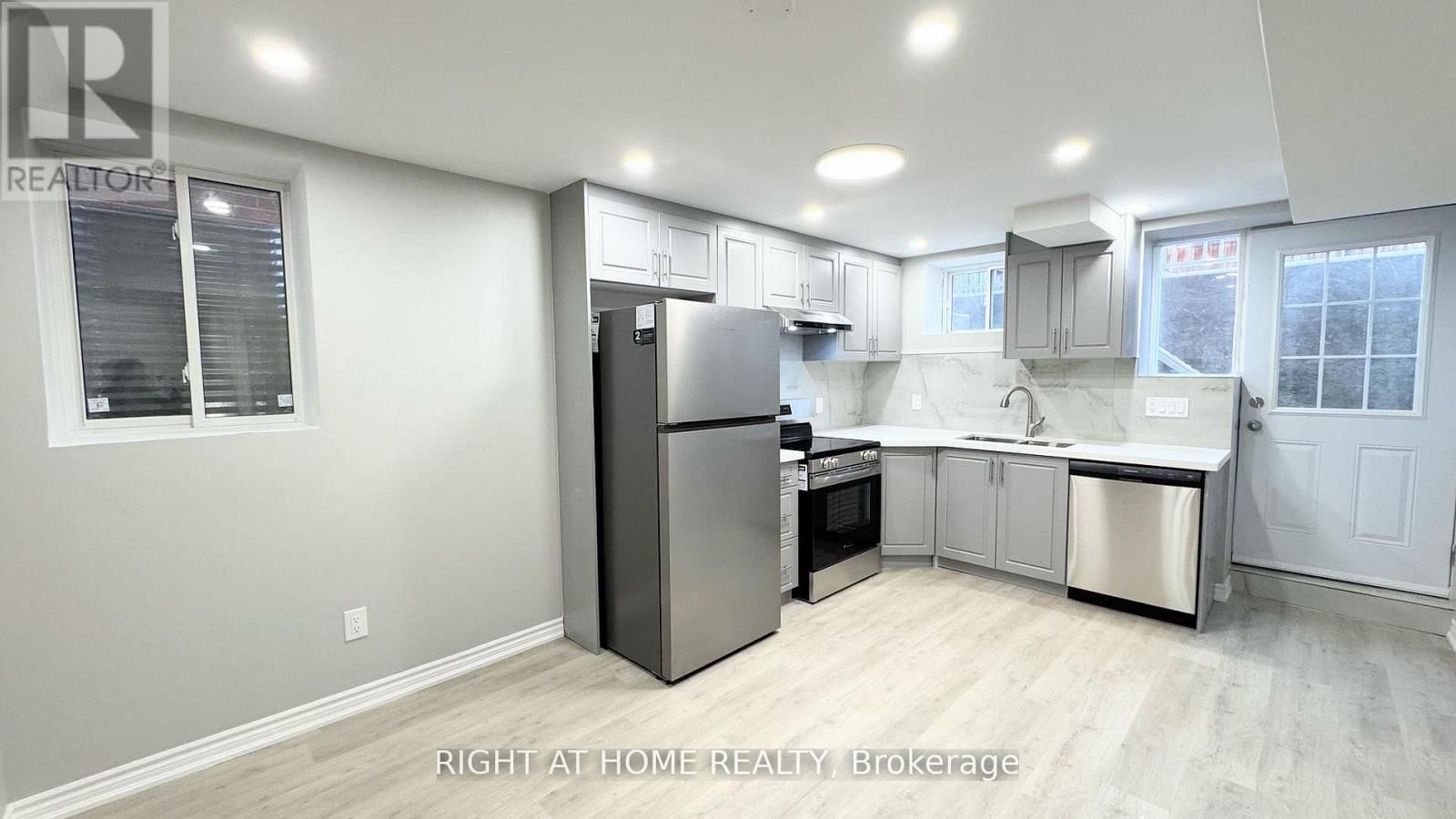 Basement - 455 CLARKSON GATE Image 2