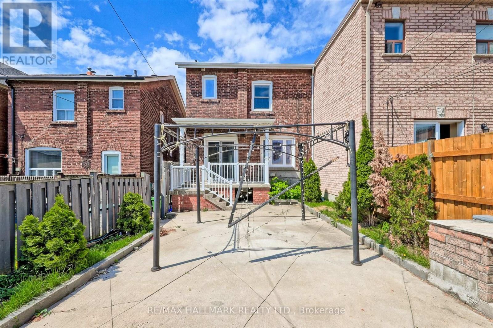 161 SELLERS AVENUE Image 38
