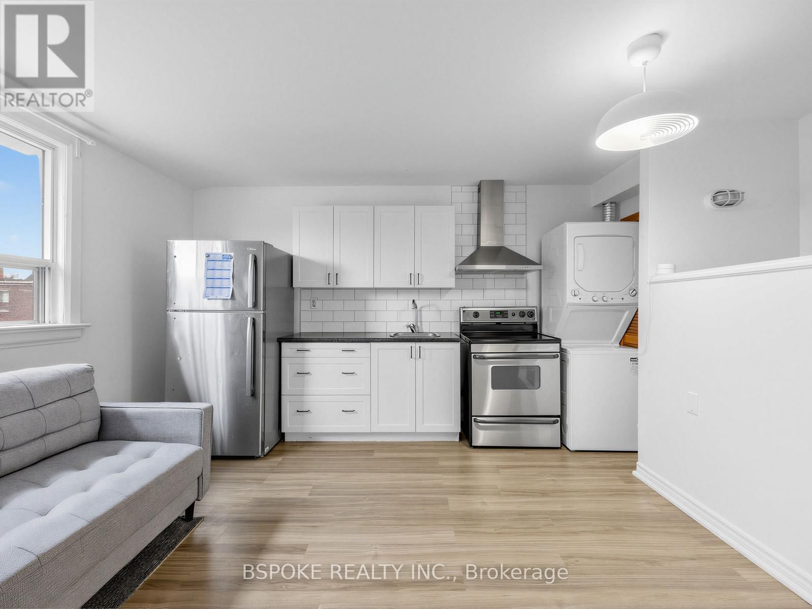 2nd Floor - 142 SILVERTHORN AVENUE Image 5