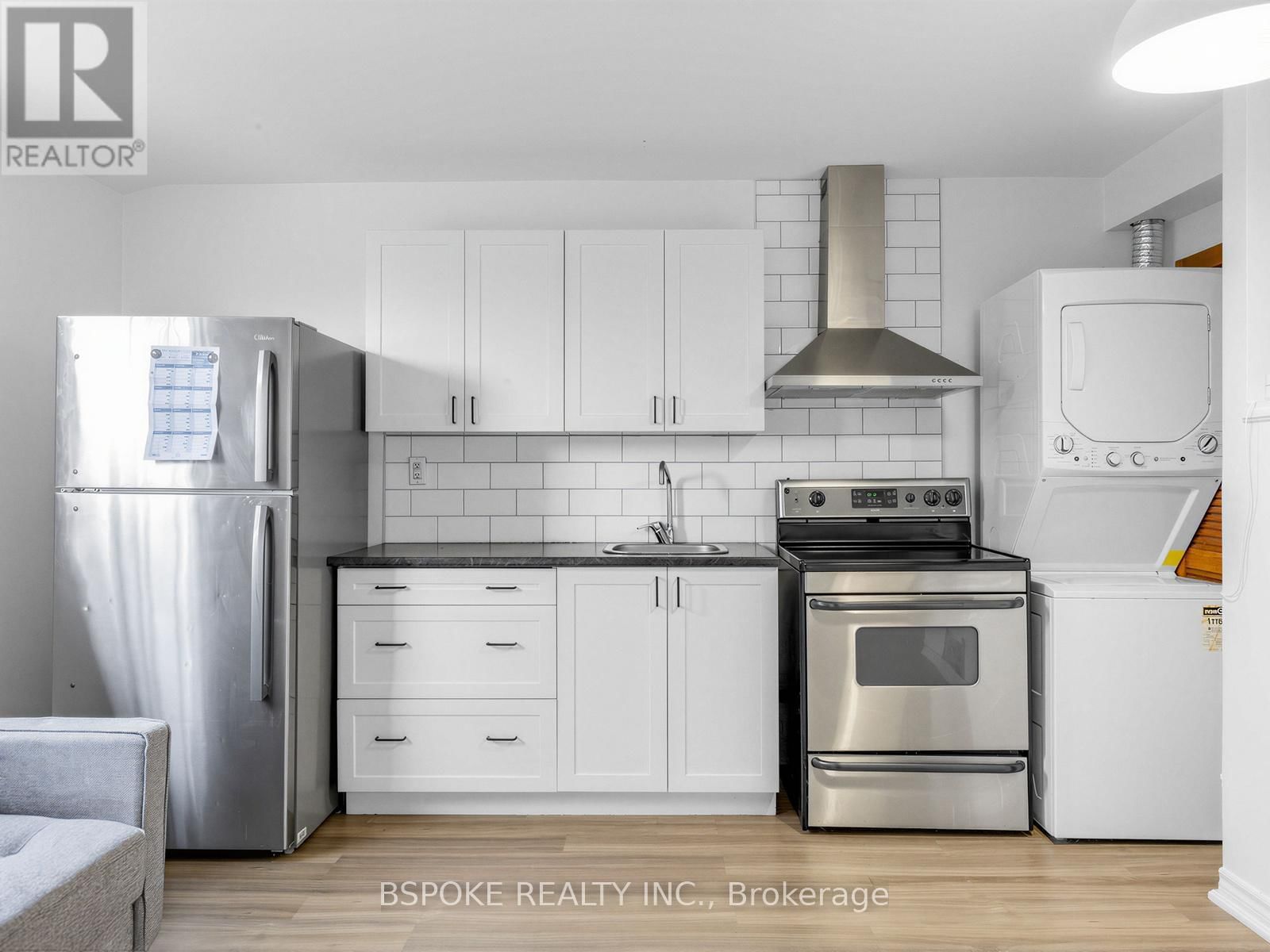 2nd Floor - 142 SILVERTHORN AVENUE Image 6