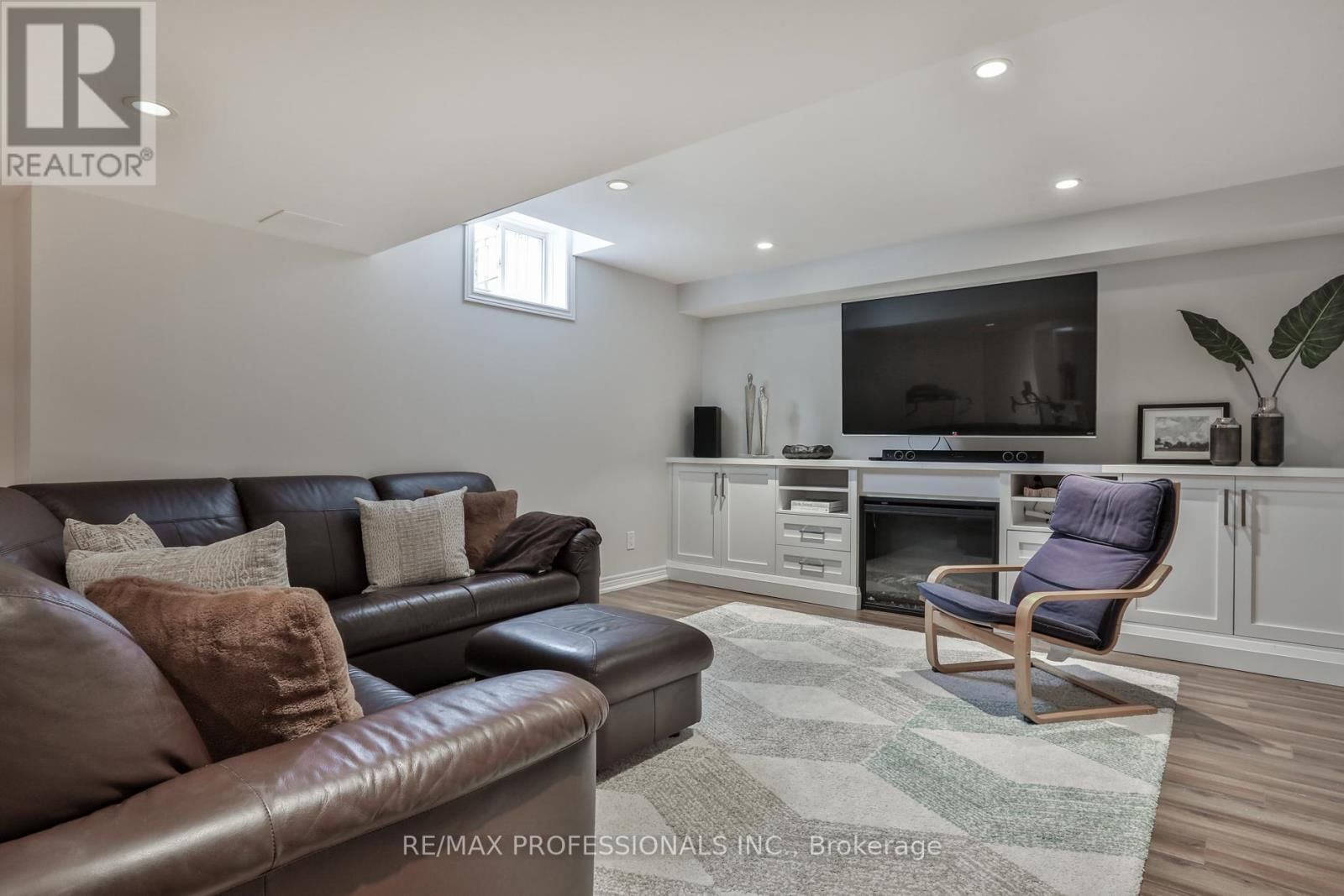 29 CALLISTO COURT Image 42