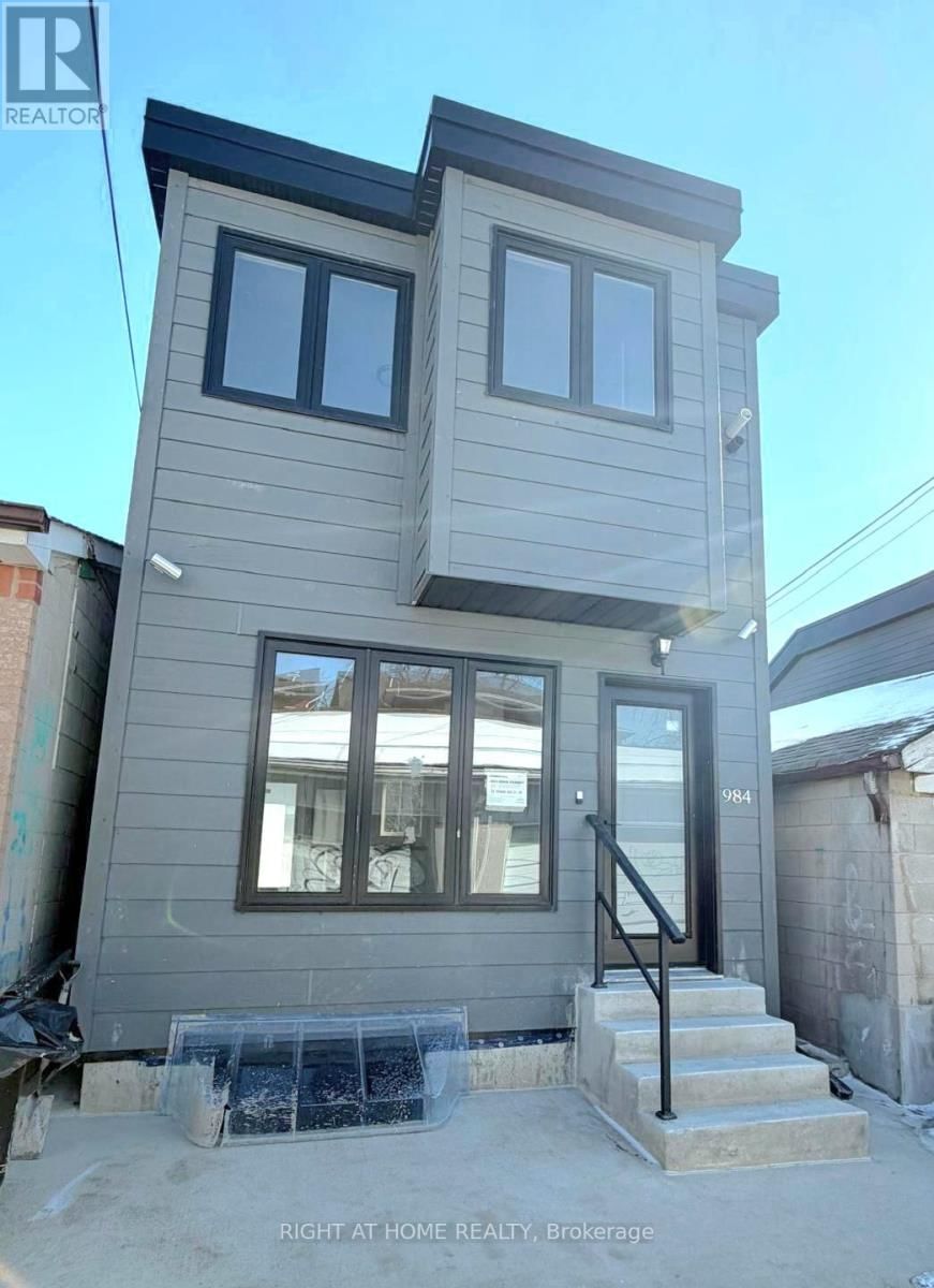 984 OSSINGTON AVENUE Image 1