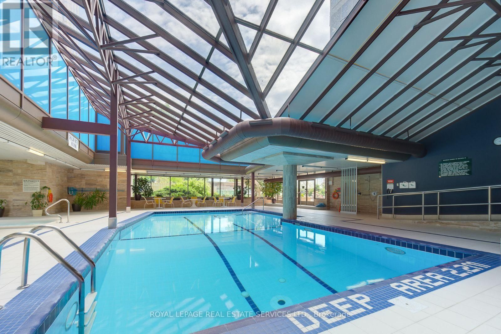 1607 - 2045 LAKE SHORE BOULEVARD WEST Image 29