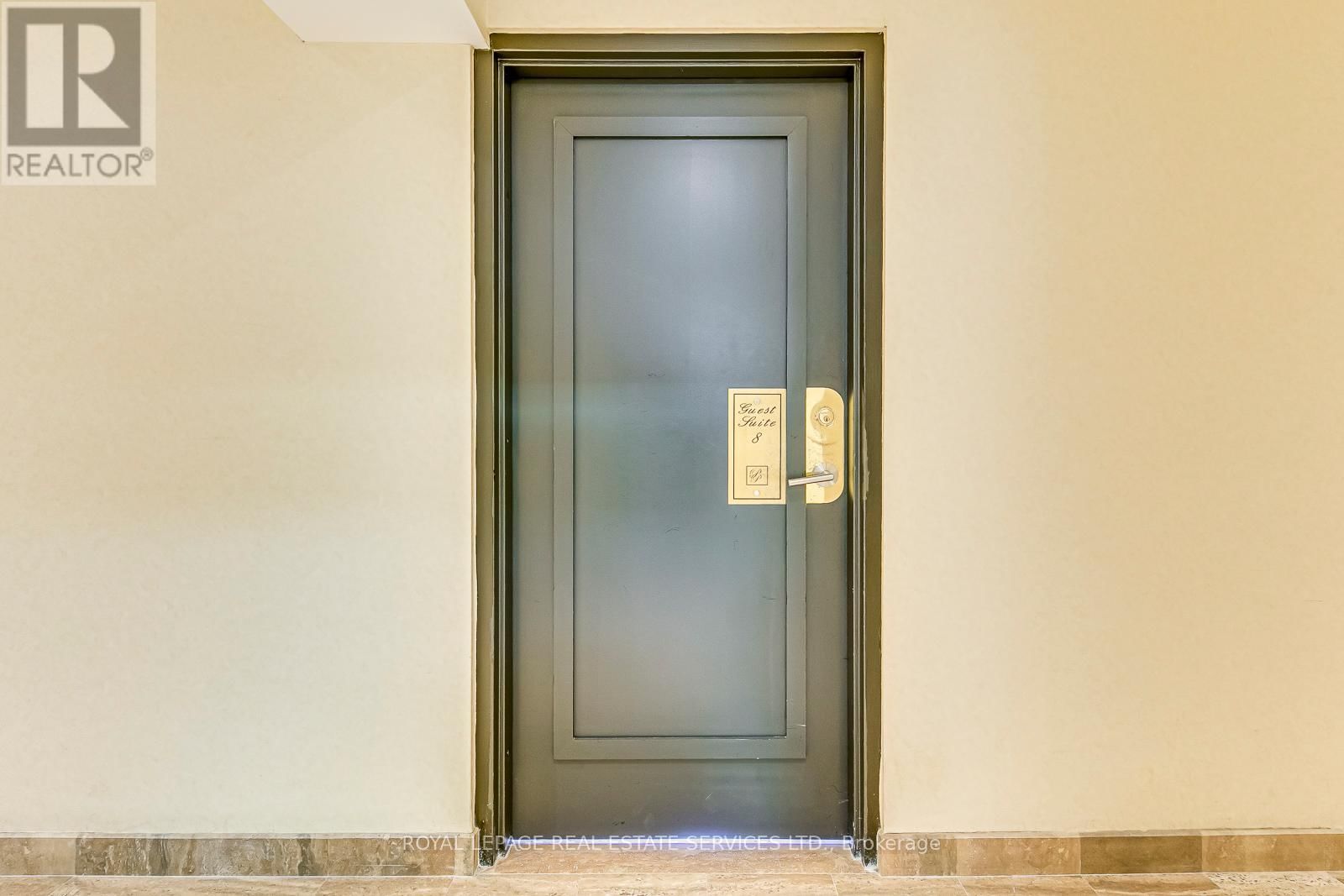 1607 - 2045 LAKE SHORE BOULEVARD WEST Image 37