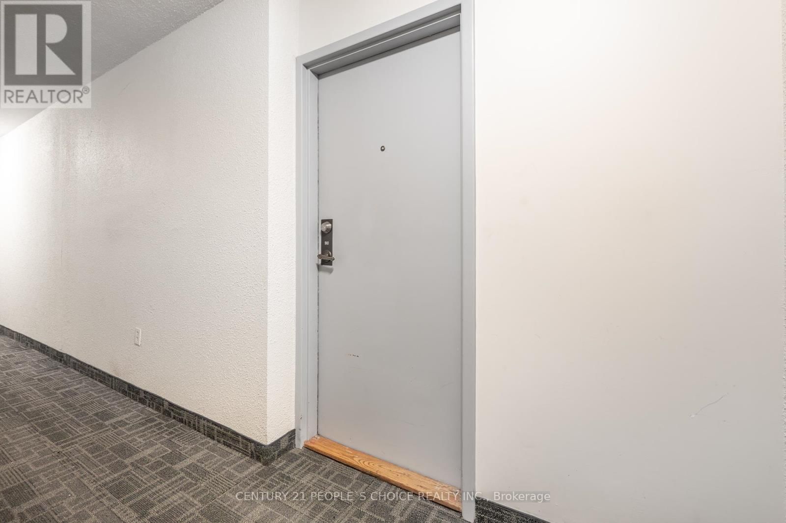 910 - 40 PANORAMA COURT Image 12