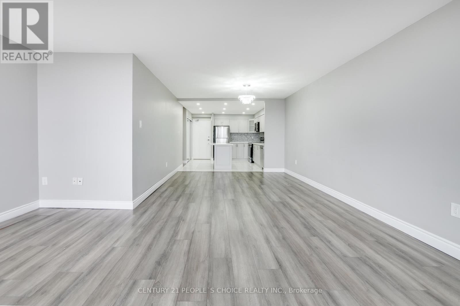 910 - 40 PANORAMA COURT Image 28