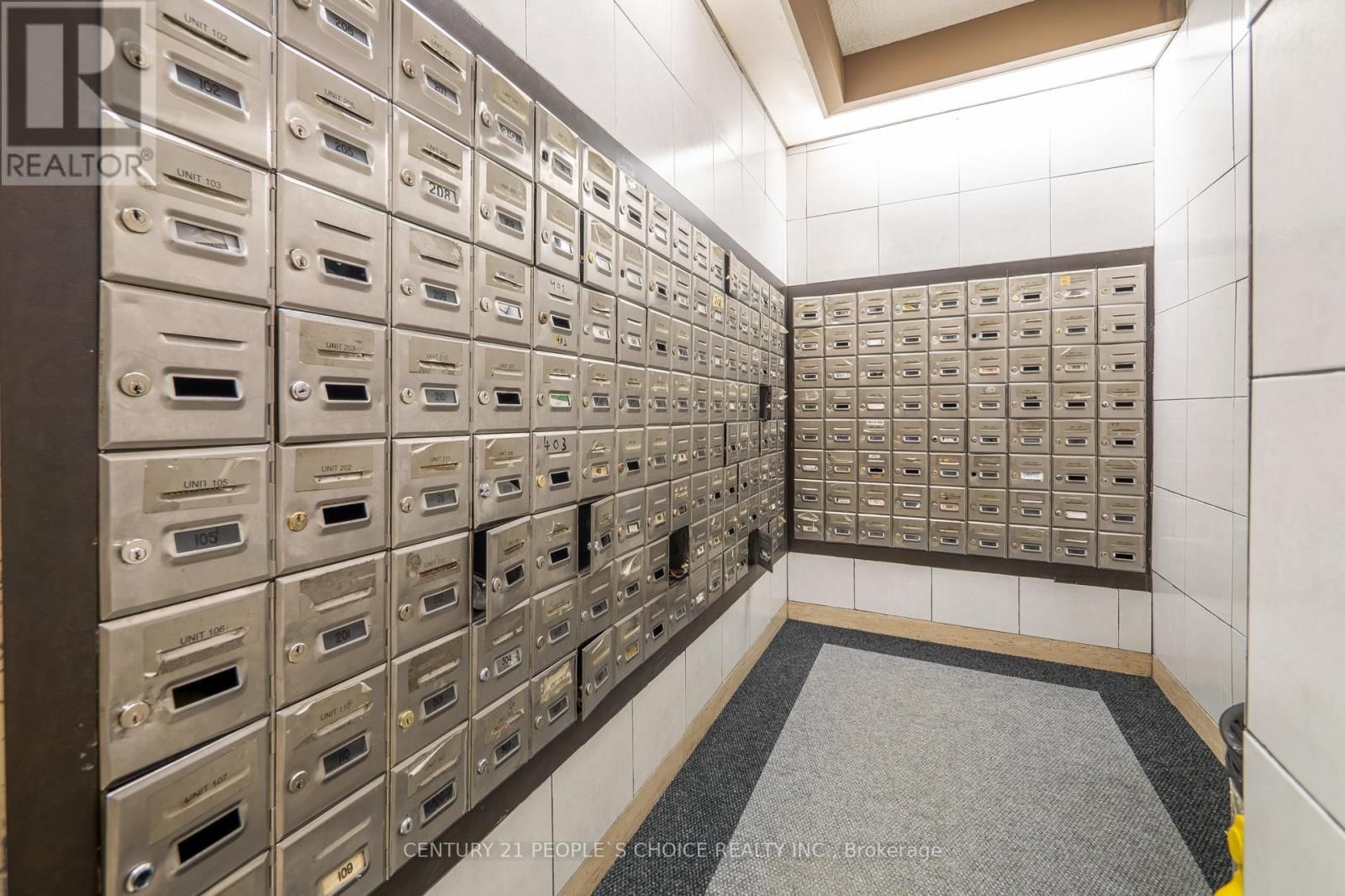 910 - 40 PANORAMA COURT Image 9