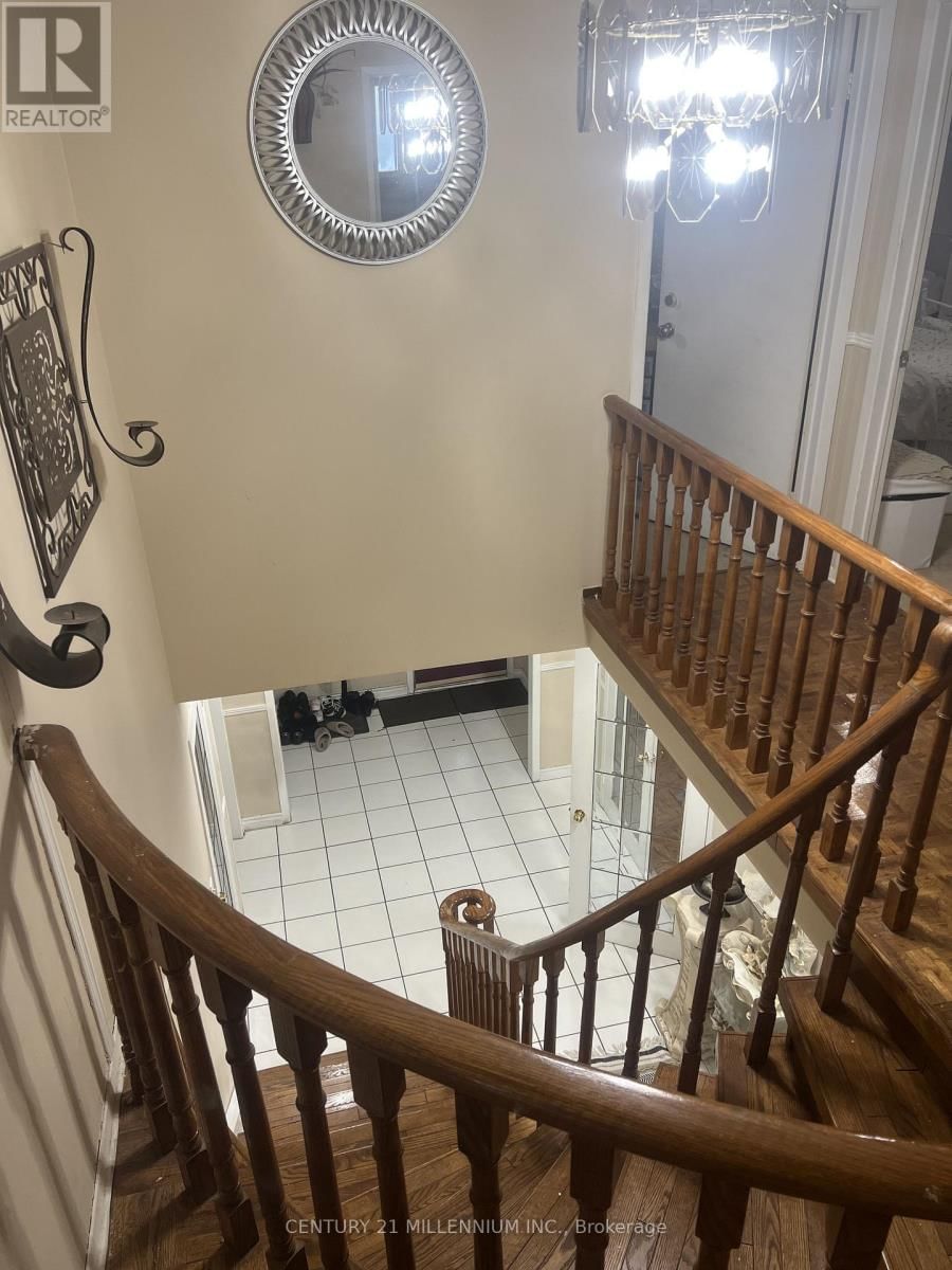 175 VODDEN STREET WEST Image 15