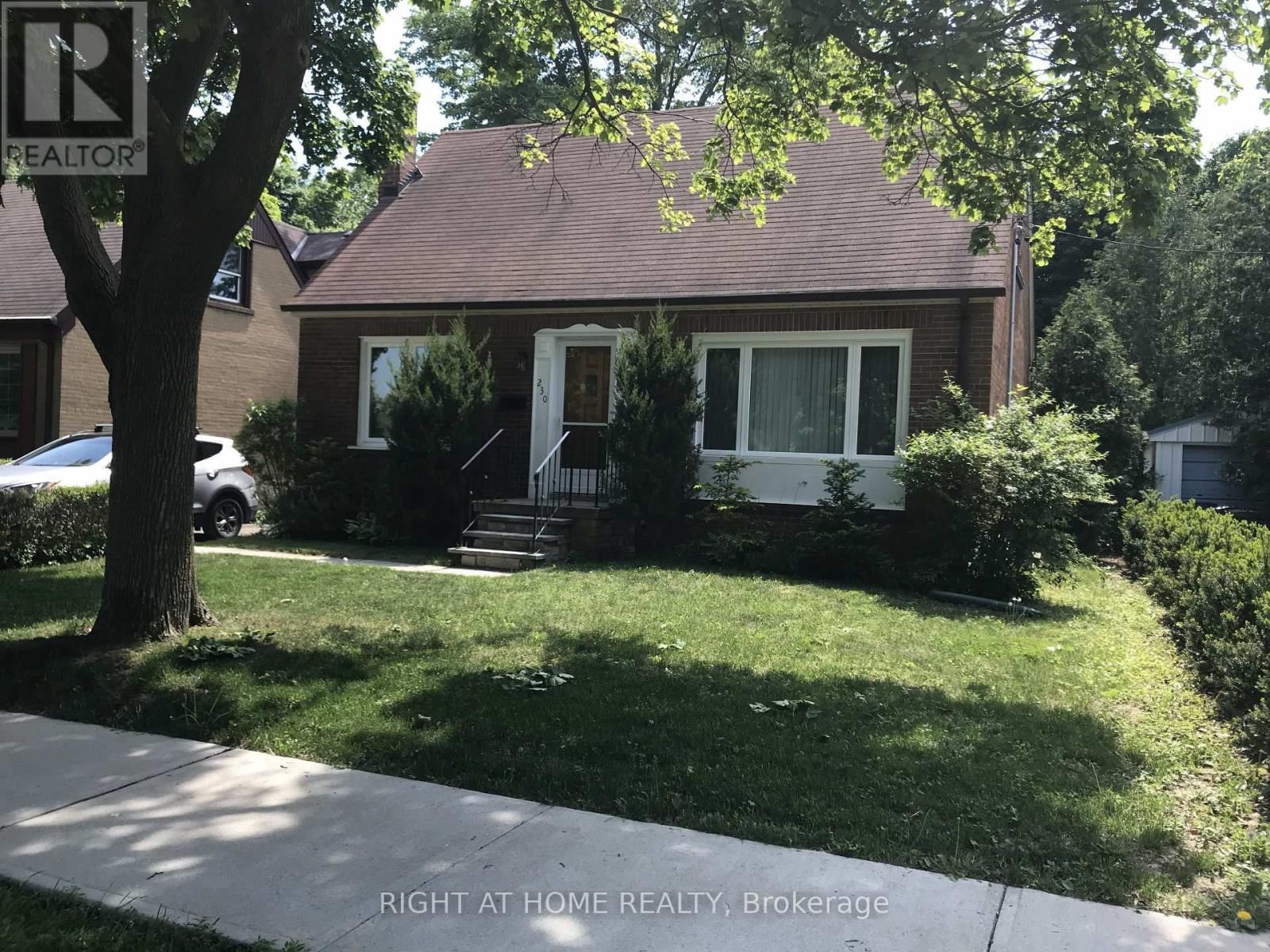 230 MARTIN GROVE ROAD Image 1