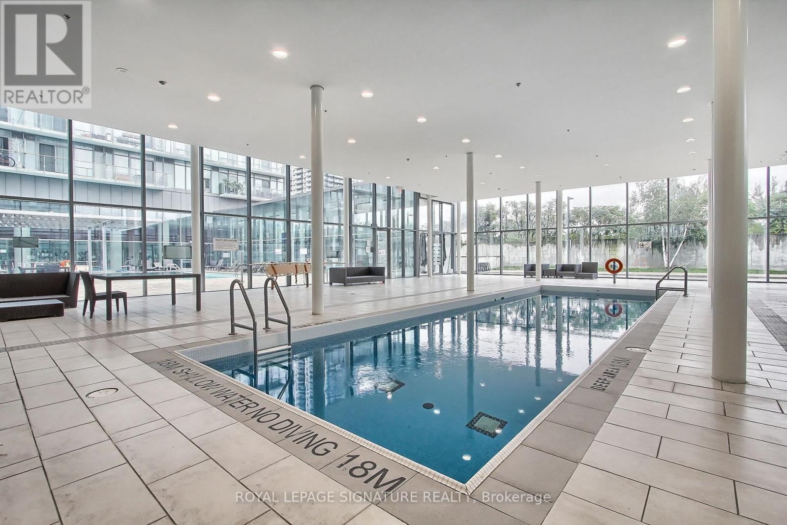 1511 - 103 THE QUEENSWAY Image 39