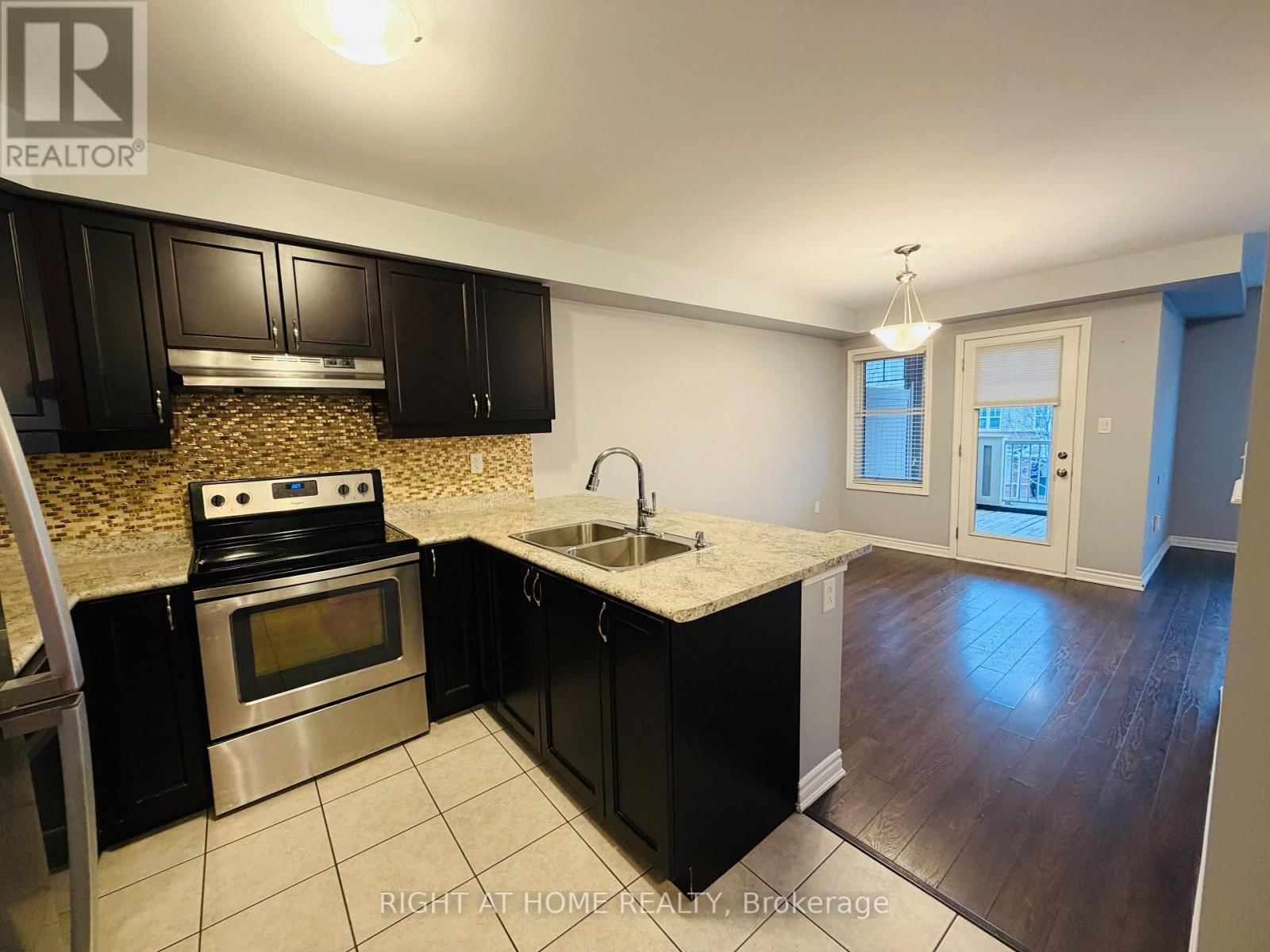 1633 LEBLANC COURT Image 7