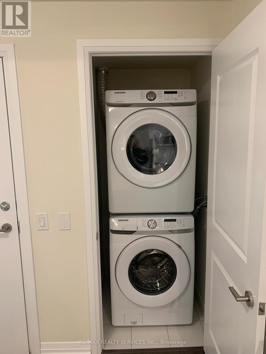 1310 - 50 THOMAS RILEY ROAD Image 13