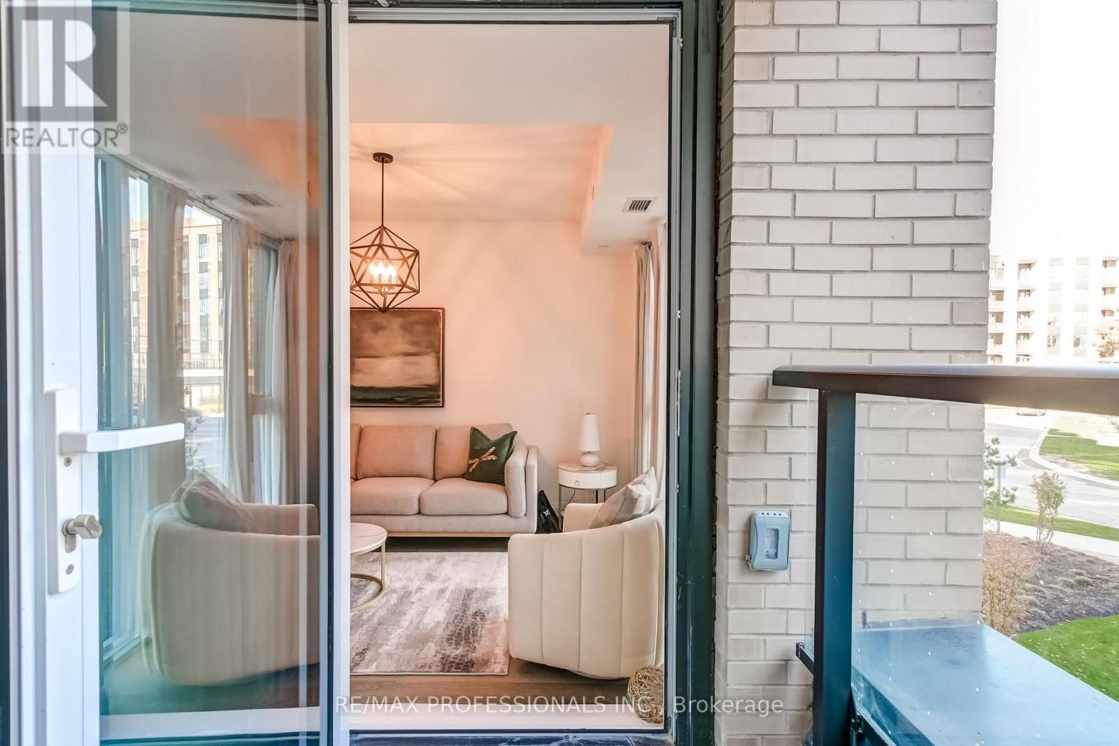 223 - 293 THE KINGSWAY Image 24