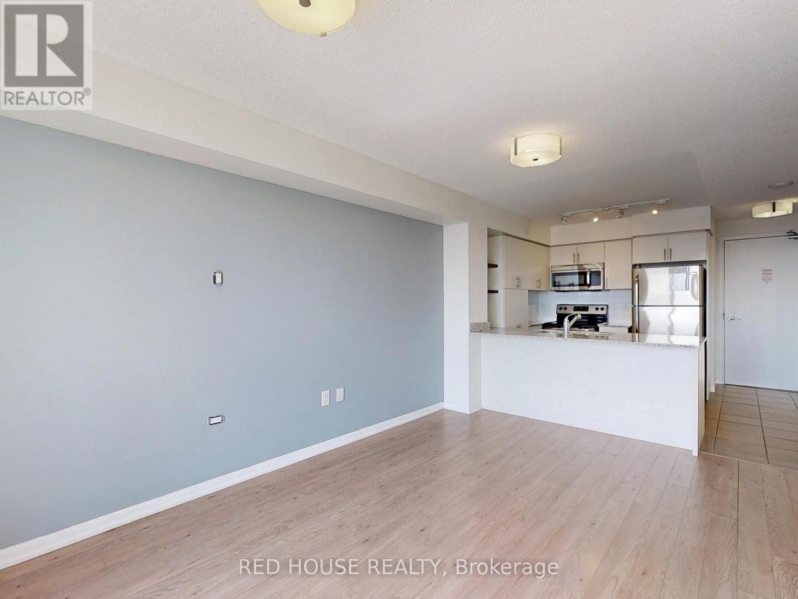 1315 - 800 LAWRENCE AVENUE WEST Image 3