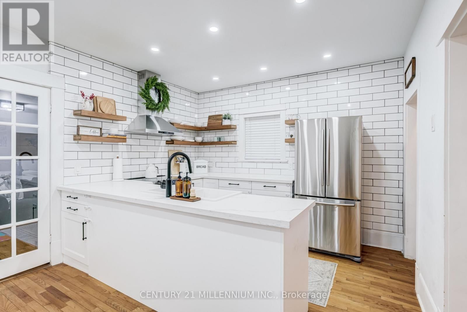 15614 MCLAUGHLIN ROAD Image 12