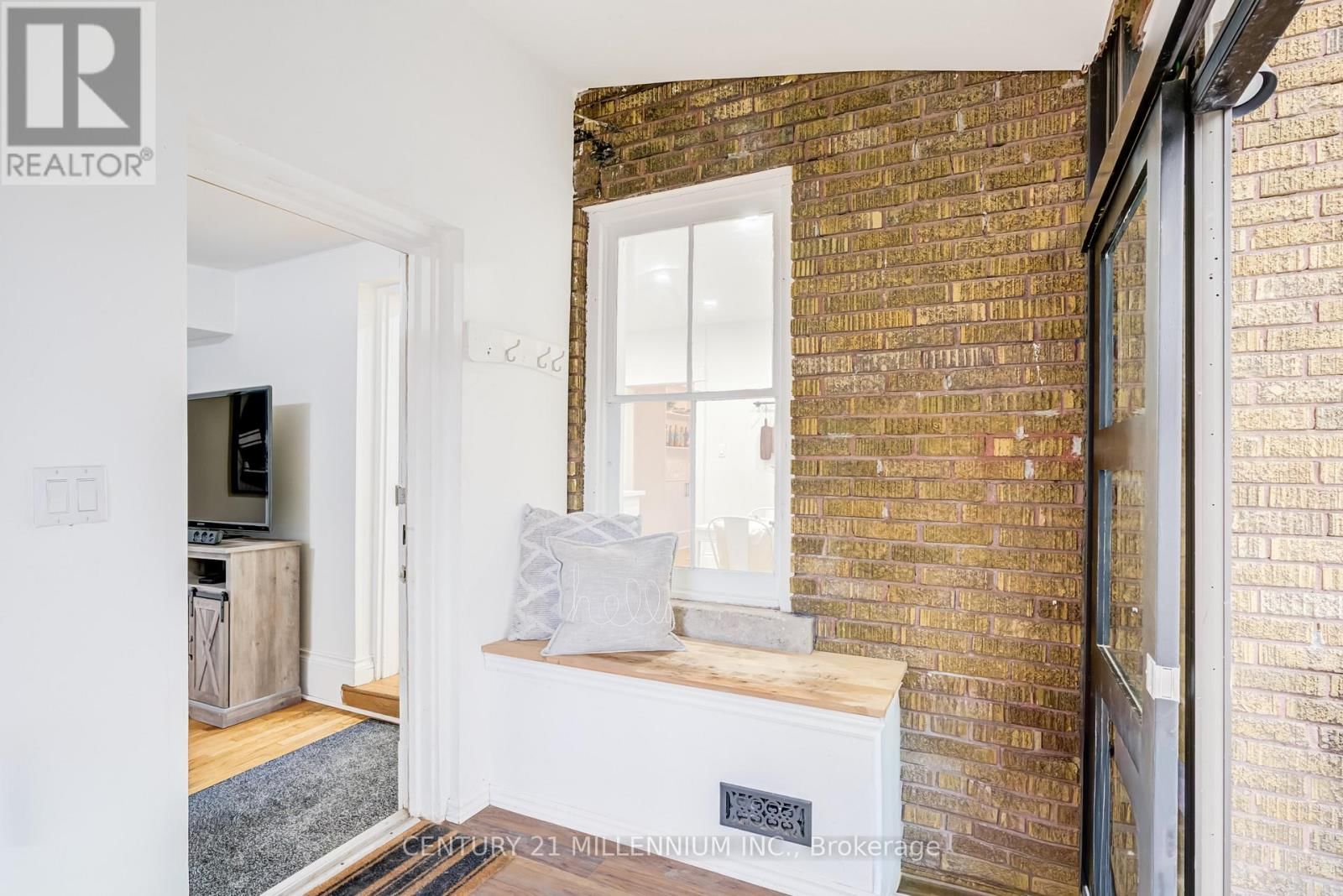 15614 MCLAUGHLIN ROAD Image 18