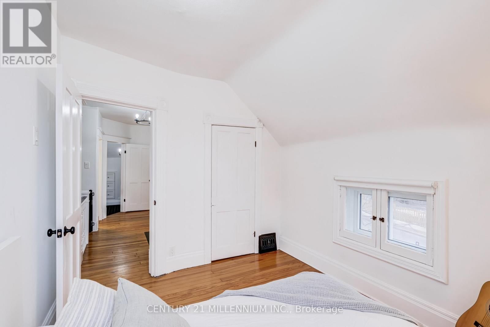 15614 MCLAUGHLIN ROAD Image 28