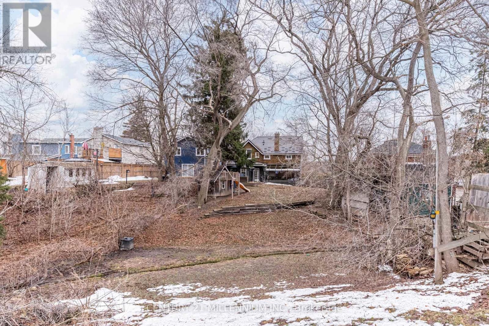 15614 MCLAUGHLIN ROAD Image 46