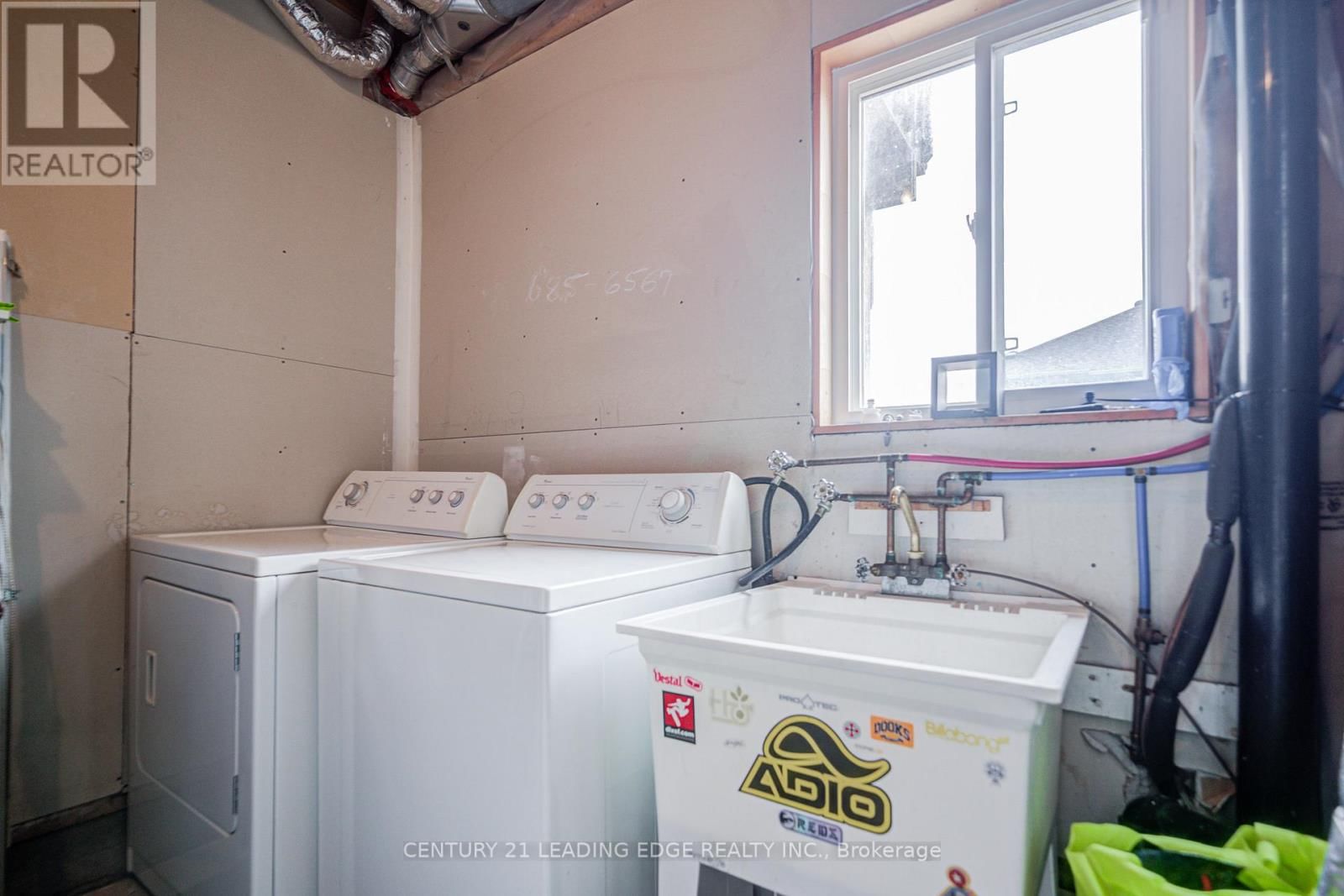 6604 OPERA GLASS CRESCENT Image 34