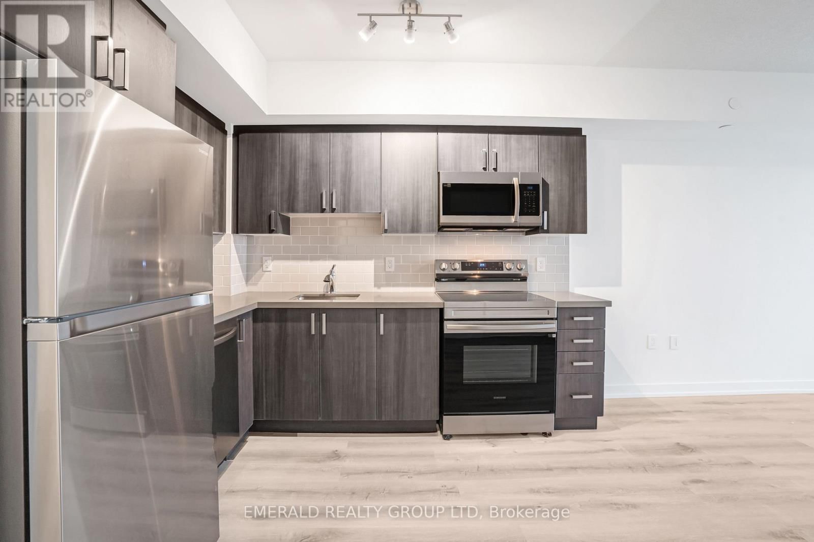 616 - 556 MARLEE AVENUE Image 14