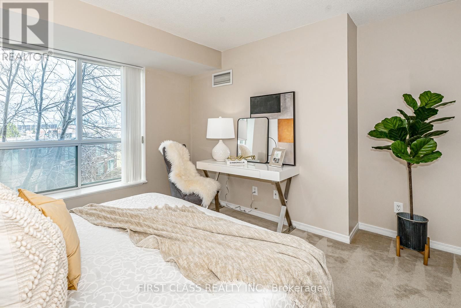 403 - 4889 KIMBERMOUNT AVENUE Image 15