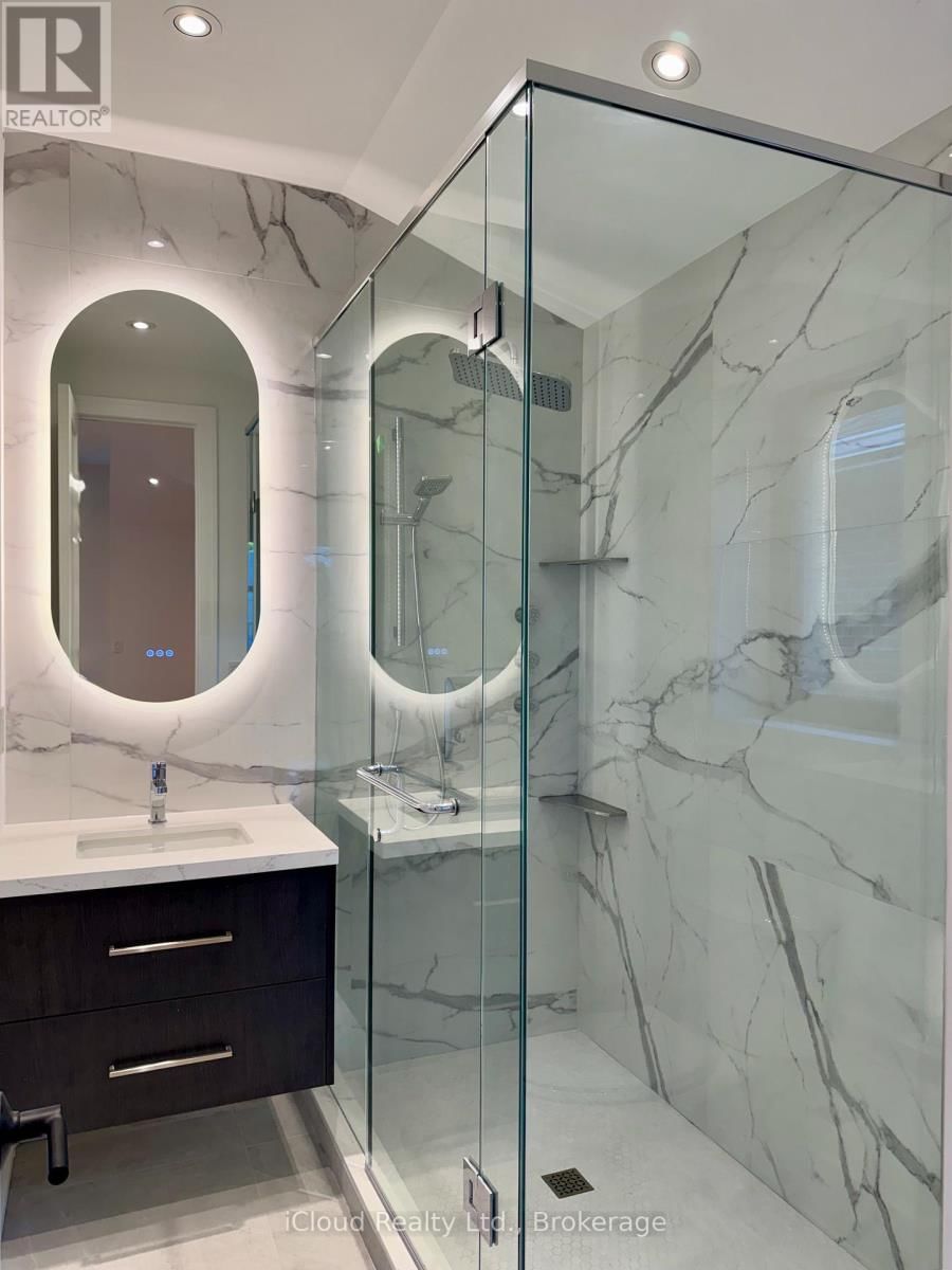 201 TROY STREET Image 24