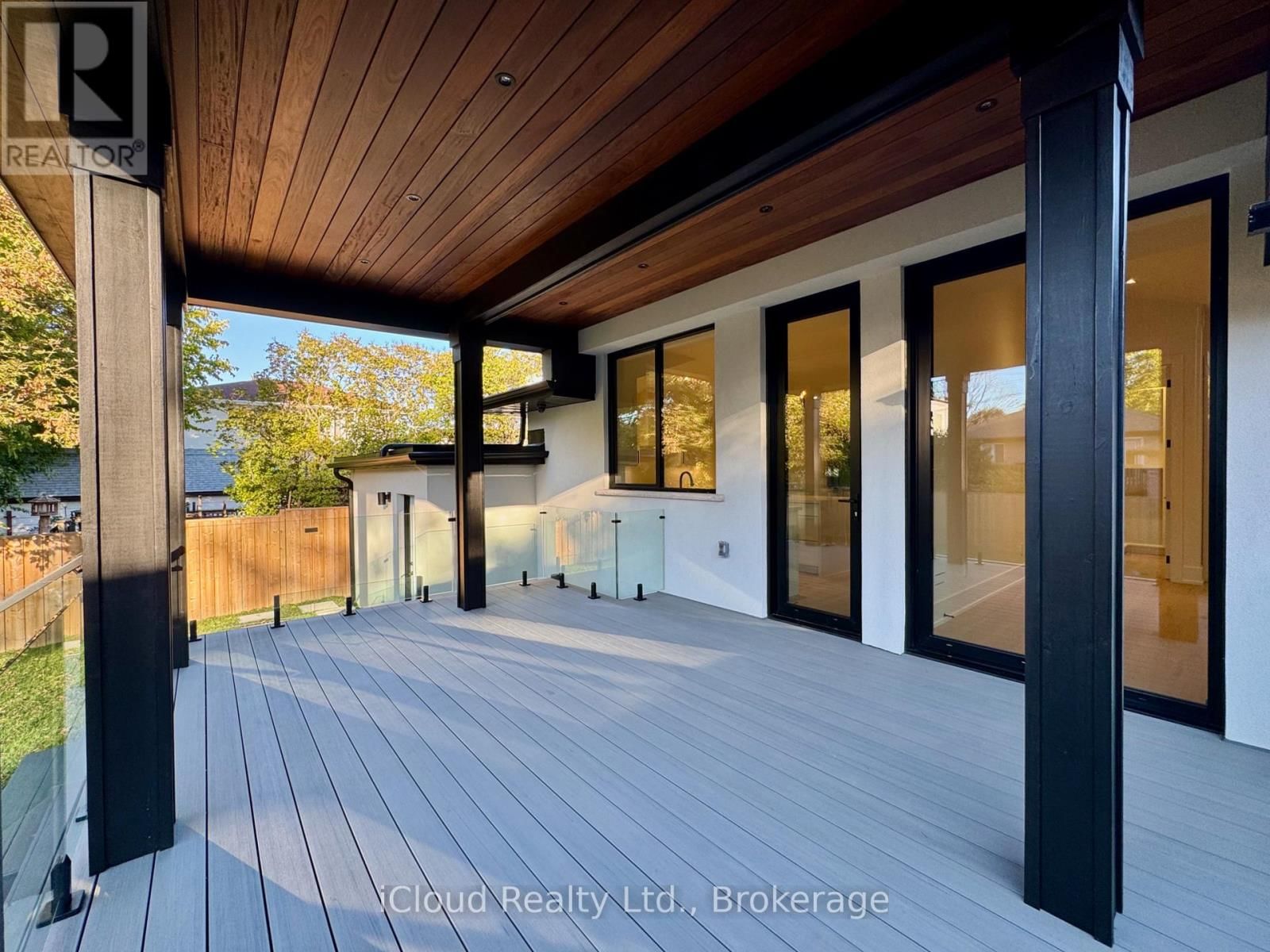 201 TROY STREET Image 26