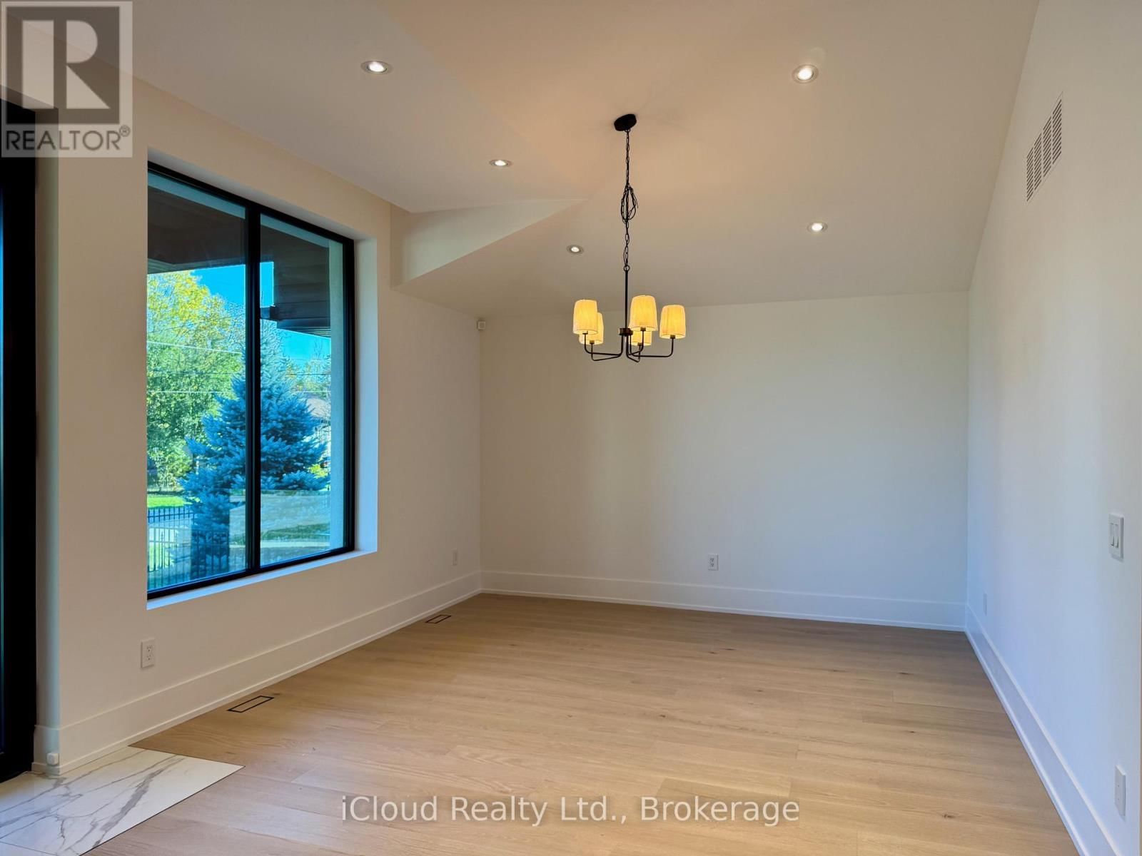 201 TROY STREET Image 6