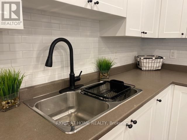 1 - 43 HAYS BOULEVARD Image 27