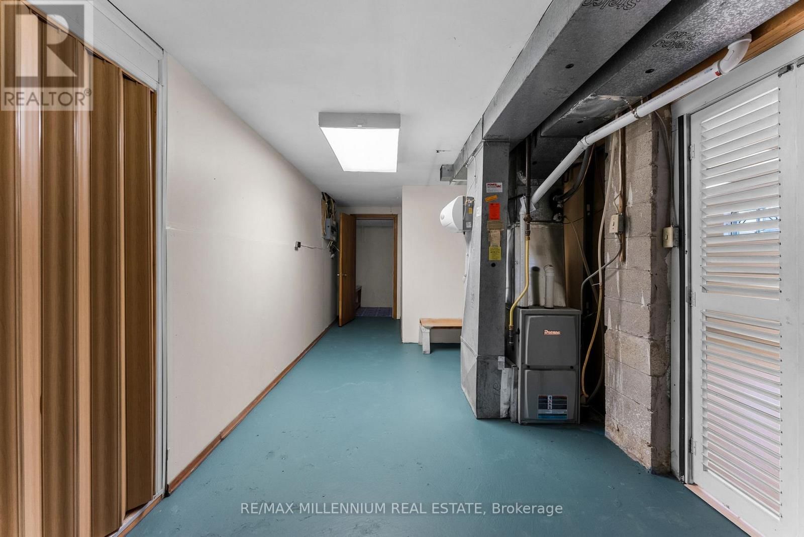 2437 CHILSWORTHY AVENUE Image 39