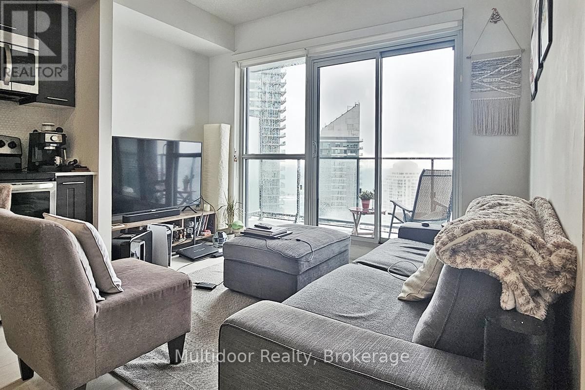 3410 - 2220 LAKESHORE BOULEVARD WEST Image 4