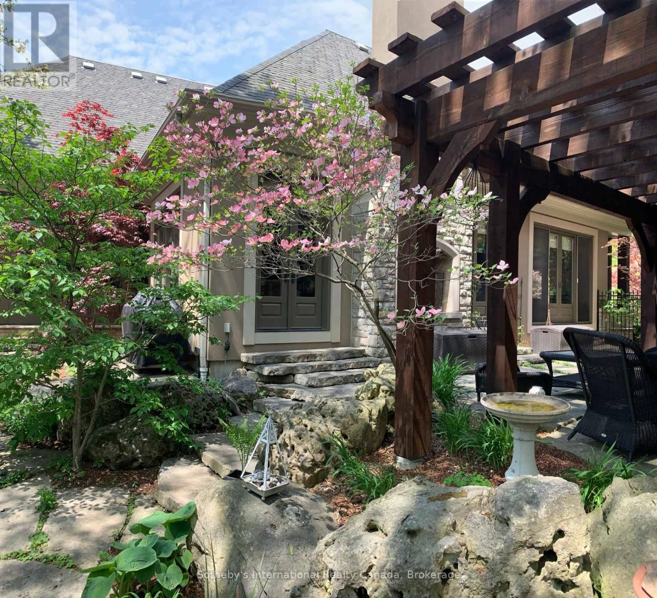 552 BOBOLINK ROAD Image 6