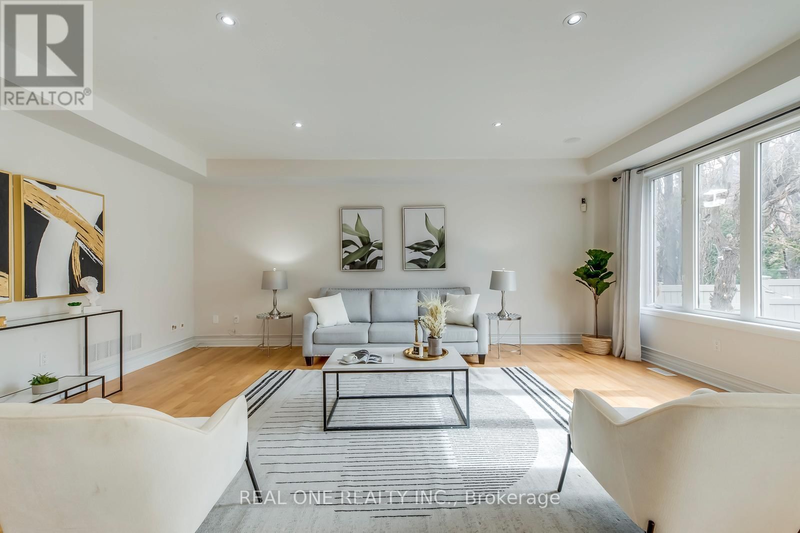 2326 ROCKINGHAM DRIVE Image 11