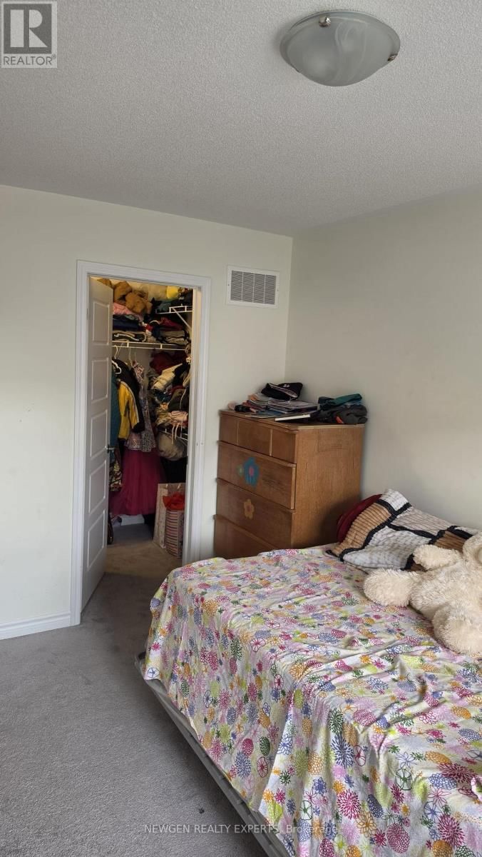 11 - 230 LAGERFELD DRIVE Image 14