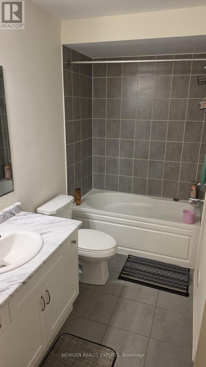 11 - 230 LAGERFELD DRIVE Image 8