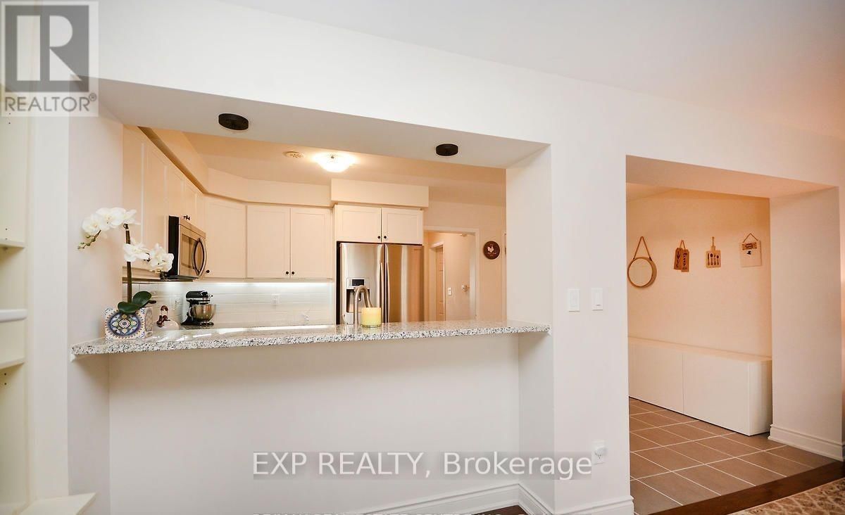 13 COLONEL FRANK CHING CRESCENT Image 14