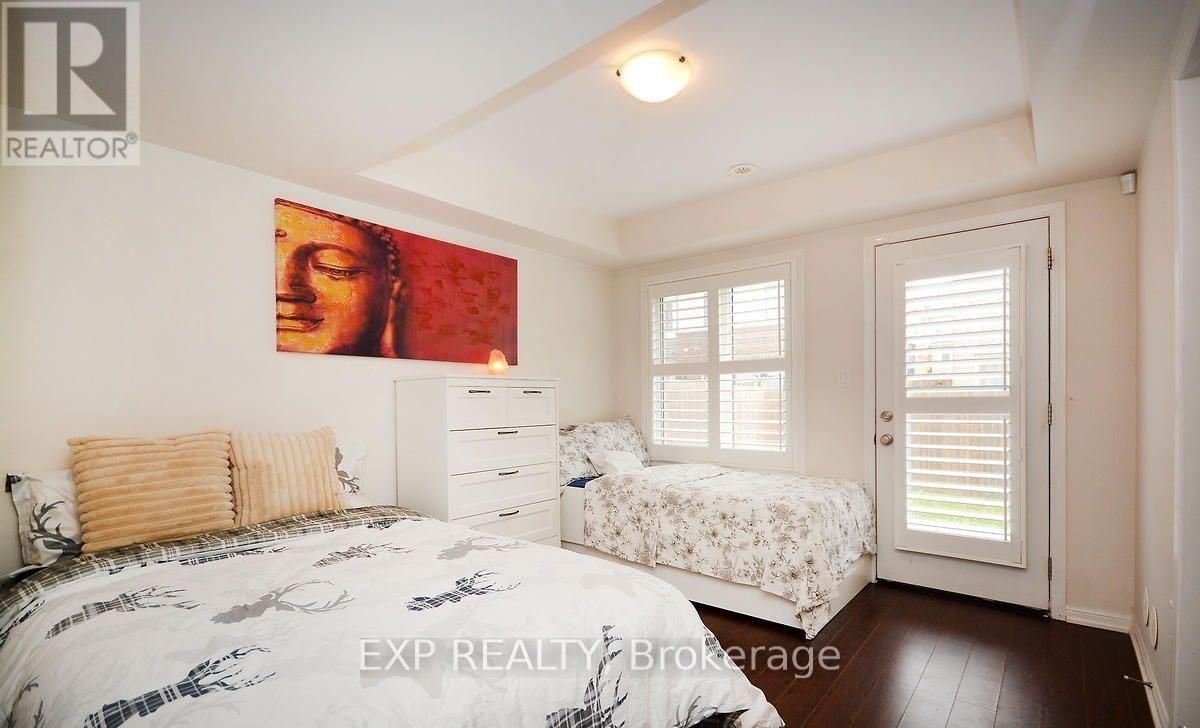 13 COLONEL FRANK CHING CRESCENT Image 6