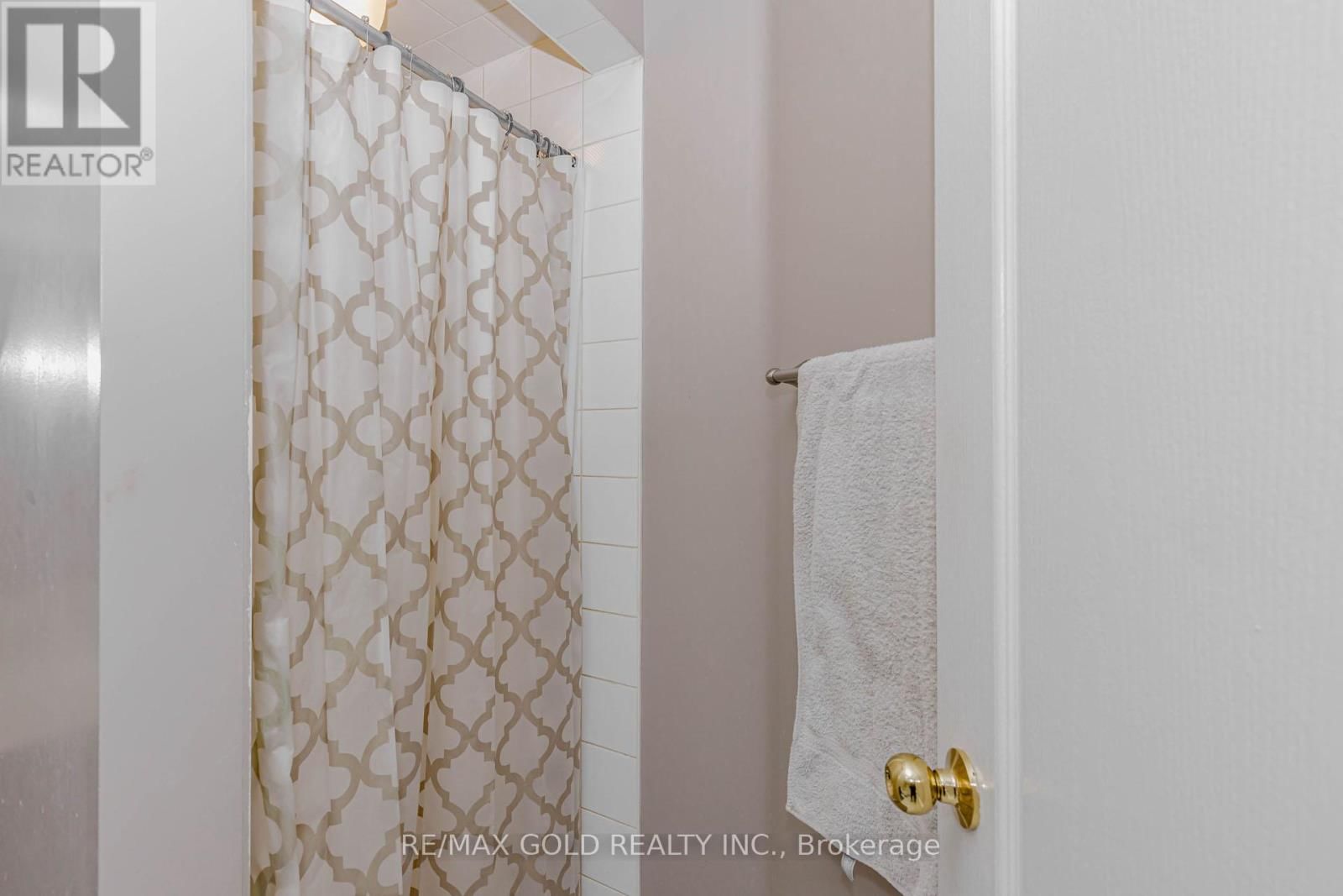 153 CORDGRASS CRESCENT Image 16