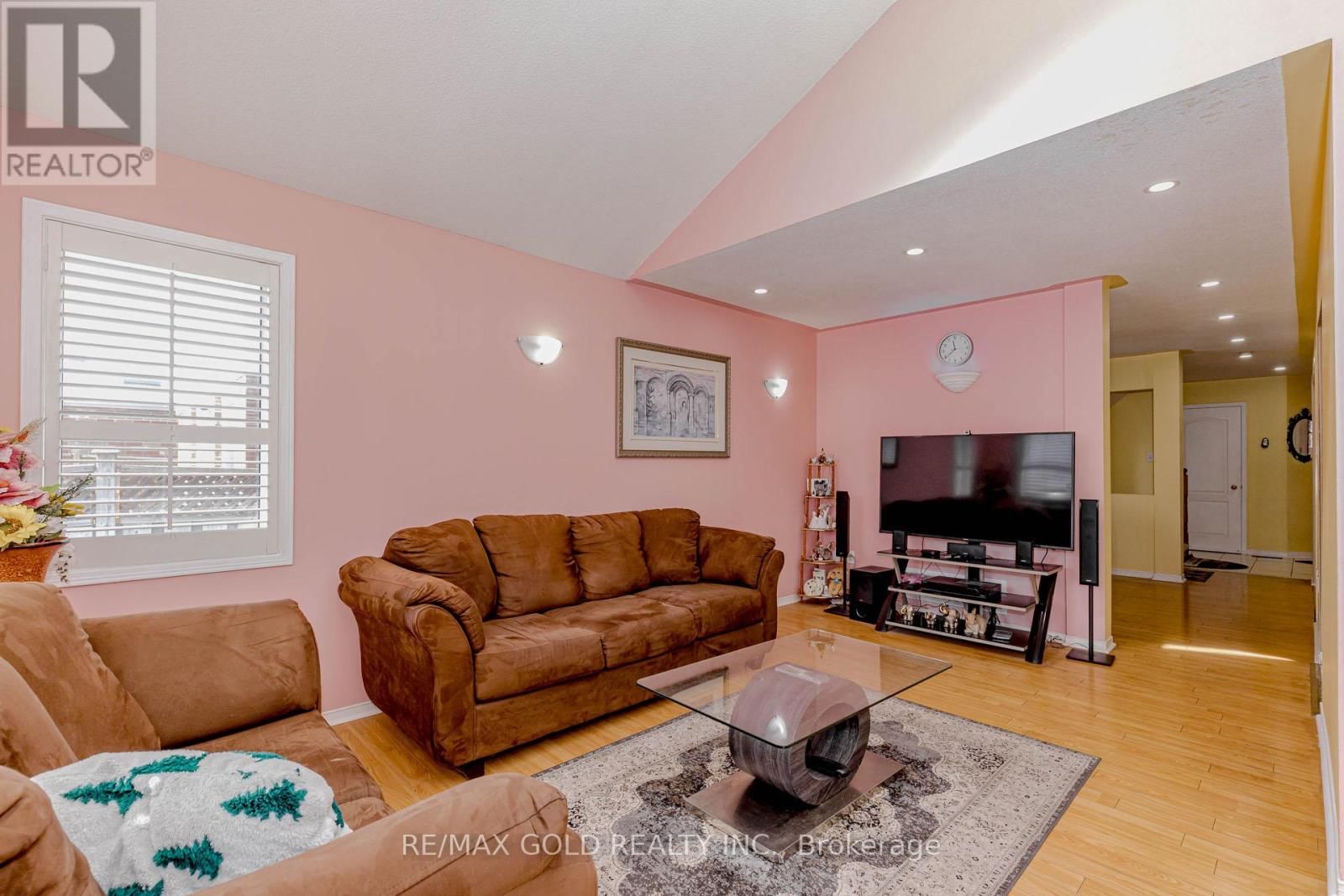 153 CORDGRASS CRESCENT Image 6